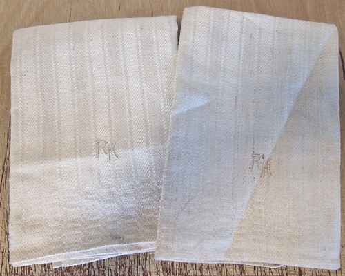 Beautiful vintage linen - vintage,