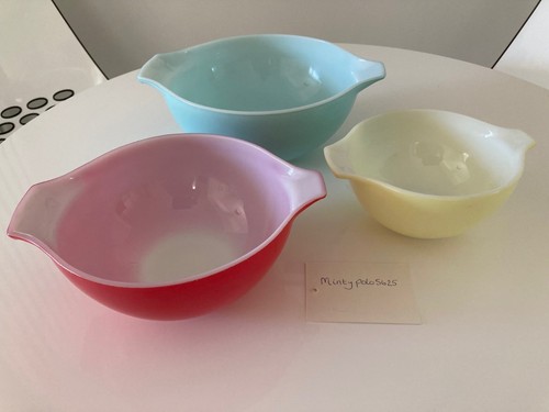 Vintage pyrex nesting - pyrex,