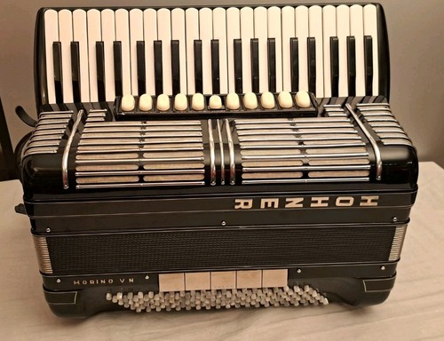 Hohner morino accordion - hohner,