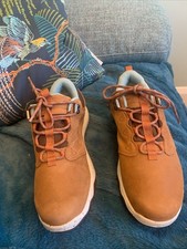 Teva  Size 6 (39) Suede
