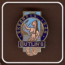 BUTLINS ORIGINAL SKEGNESS 1948  HOLIDAY CAMP ENAMEL PIN BADGE