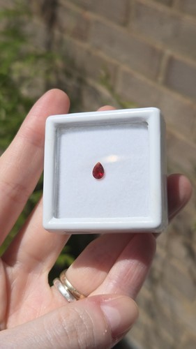 Fire opal pear 0 - fire, 6a