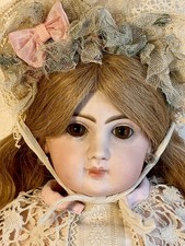 Antique closed mouth tete - antique,