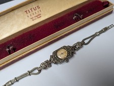 Art Deco Ladies Manual