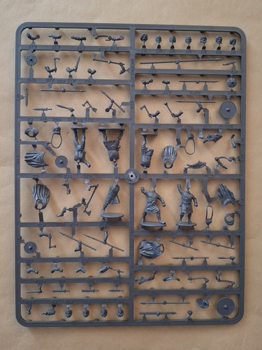 Irish warriors sprue - (6, figs)
