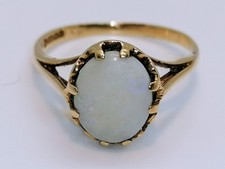 9ct Gold Vintage Opal