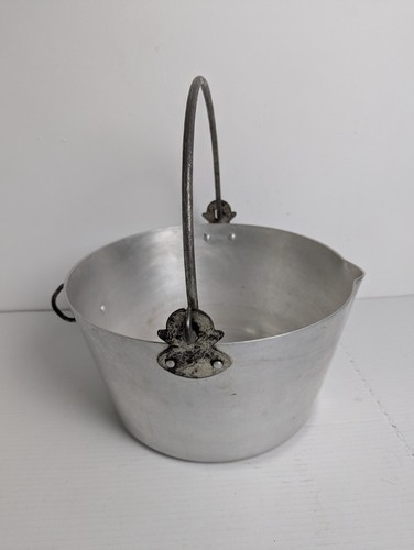 Vintage large aluminium jam - aluminium,