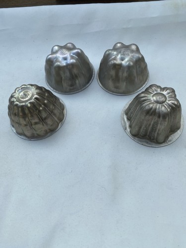 Set four vintage aluminium - set, of