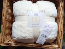 Brand new 20-22 pyjama set Tesco