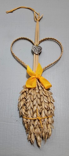 Corn dolly yellow - dolly, ribbon