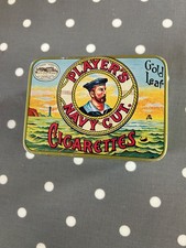 Players Navy Cut Gold Leaf