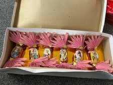 Vintage 1920-30’s Pink Crepe Paper Christmas Crackers Table Room Decor Display