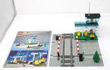 Lego 4532 Manual Level Crossing Train: 9V