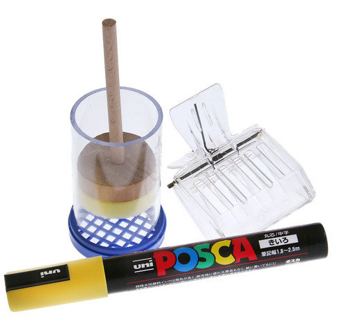 Queen bee yellow marking - queen,