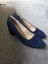 Clarks Ladies Sheer Rose Navy Suede Closed-Toe Pumps UK Size 6 D EU 39.5 New 