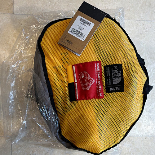 The north face base - face,