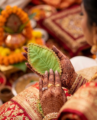 Mehndi leaf artificial - leaf,