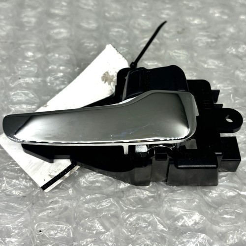 Inside door handle right - inside,