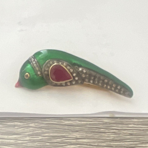 Bird brooch with 7ct ruby - brooch,