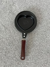 Mini Love Heart Shaped Egg Frying Pan Fried Egg Omelette Pan 