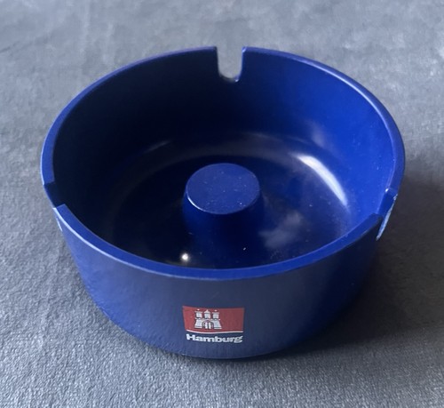Vintage melamine ashtray vgc - melamine,