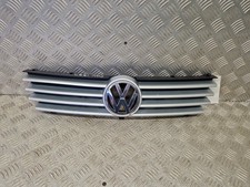 VW POLO FRONT GRILL 2001