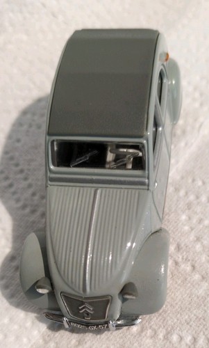 Dinky citroen 2cv - 2cv, dy32