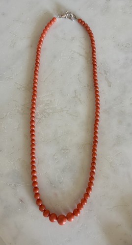 Vintage coral graduated bead - vintage,