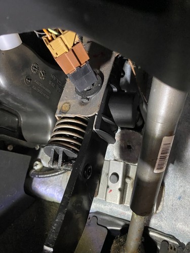 Clutch pedal master cylinder - pedal,