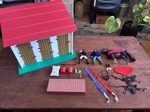 Vintage julip horse stable - vintage,