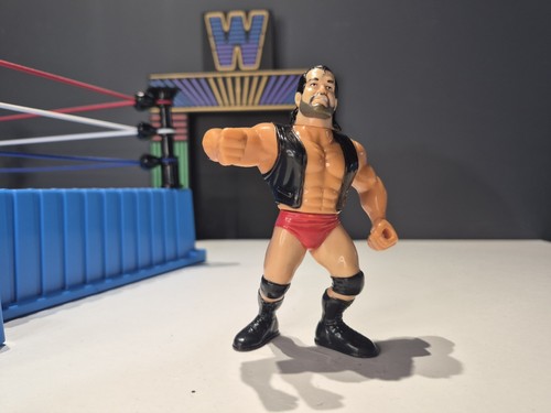 Wwf wwe hasbro razor ramon - hasbro,