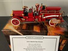 MATCHBOX MODELS OF YESTERYEAR YFE24 MACK FIRE ENGINE NÜRNBERG TOY FAIR 2003