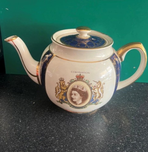 Rare ringtons teapot - rare,