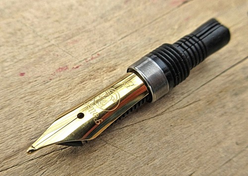 New pelikan m200 broad - new,