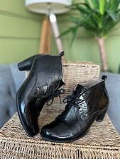 ECCO Black Patent Leather Mid