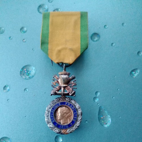 Ww1 french military - military, medal
