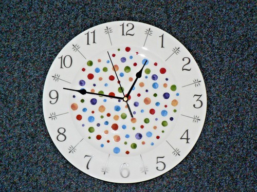 Spots large ceramic wall - 11",