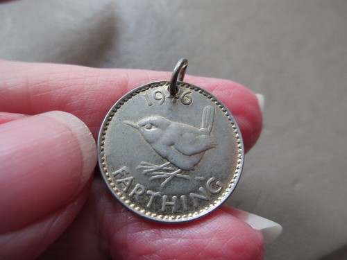 Pretty vintage gold plated - vintage,