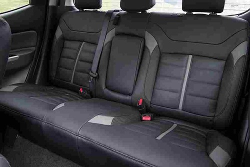 Mitsubishi l200 double - mitsubishi,