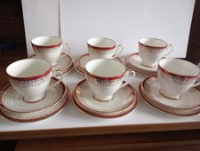 Royal Grafton Majestic Red Trio Set of 6 Cups, Saucers, Side Plates in VGC.