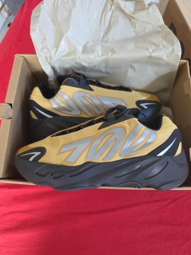 Yeezy 700 mnvn honey - yeezy,