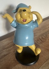 Disney Winnie the Pooh yawning