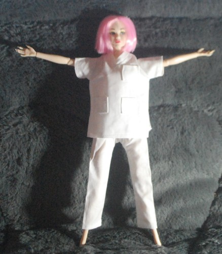 Action figure dr - ,