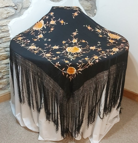 Vintage spanish manilla piano - spanish, manilla/piano