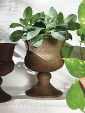 Rust Urn Pot Medium Vintage