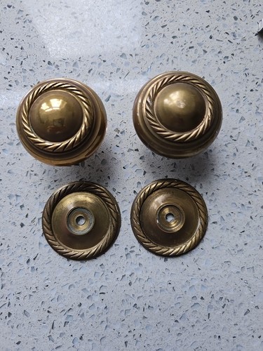 Solid brass antique door - solid, knobs