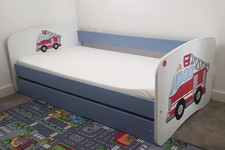 Cicero Drawer Convertible Children's Bed and Mattress