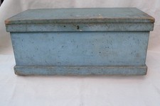 beautiful early 1900's  wooden dovetail tool chest