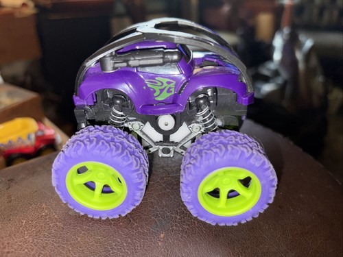 Track 360 friction powered - track,