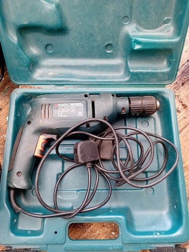 Black decker kd574cre 680w - black,